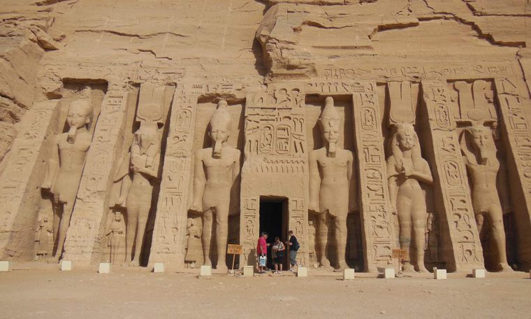 Der kleine Tempel der Nefertari Bild: Ali Sonay