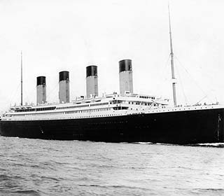 Titanic By F.G.O. Stuart (1843-1923) [Public domain], via Wikimedia Commons